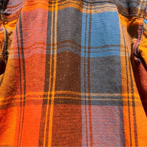 ⬇️NWT Urban Outfitters BDG Mens Plaid Overshirt Size L Color Red/Rouge (On Tag) - Picture 4 of 14